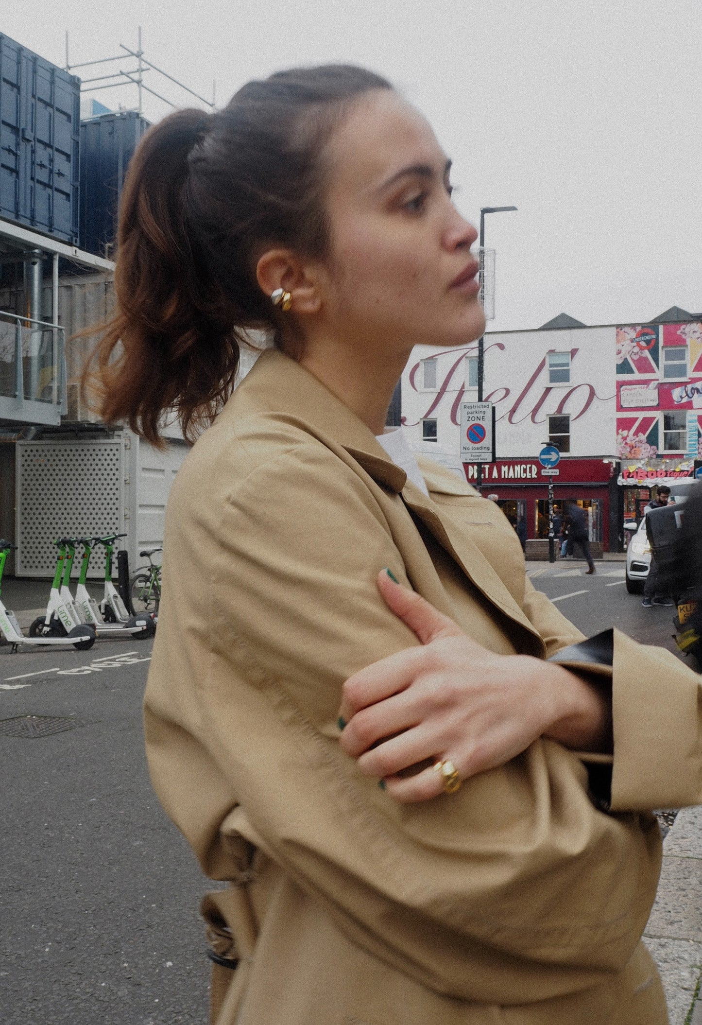 CHUNKY EAR CUFF GOLD