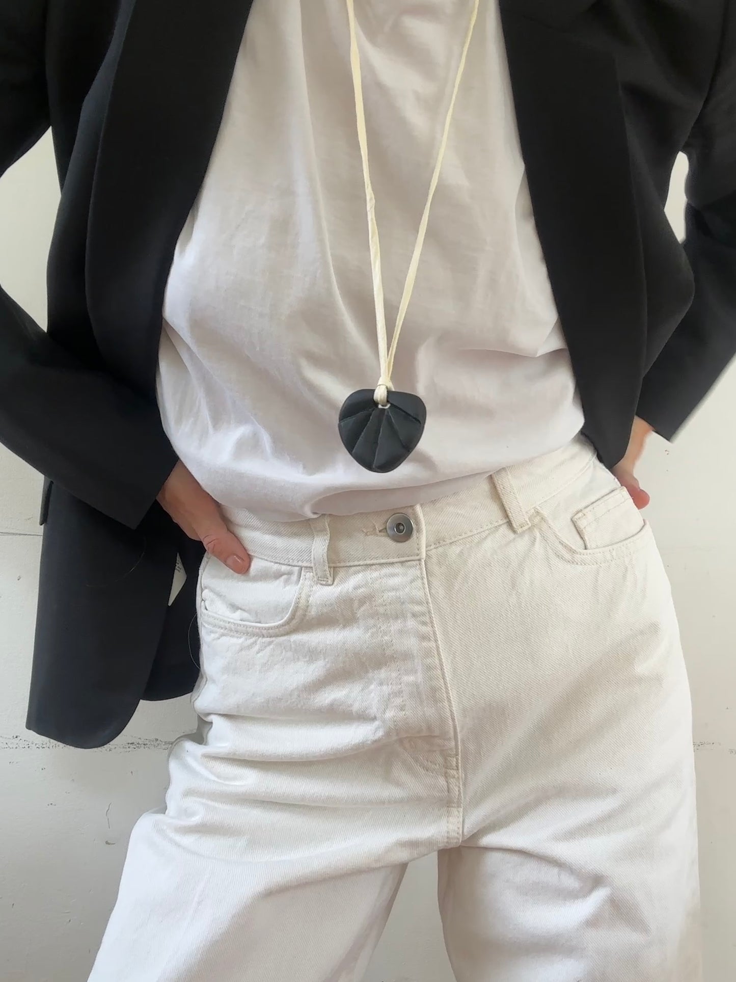SILK AND EBONY 02